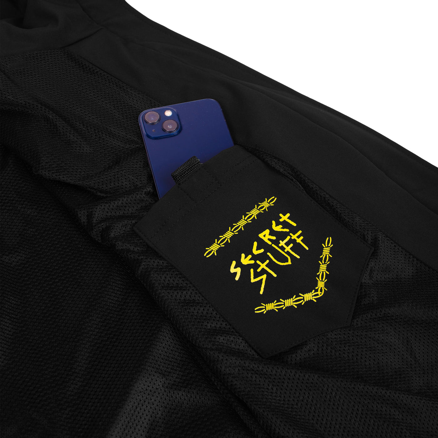 Chained – ウィンドブレーカー