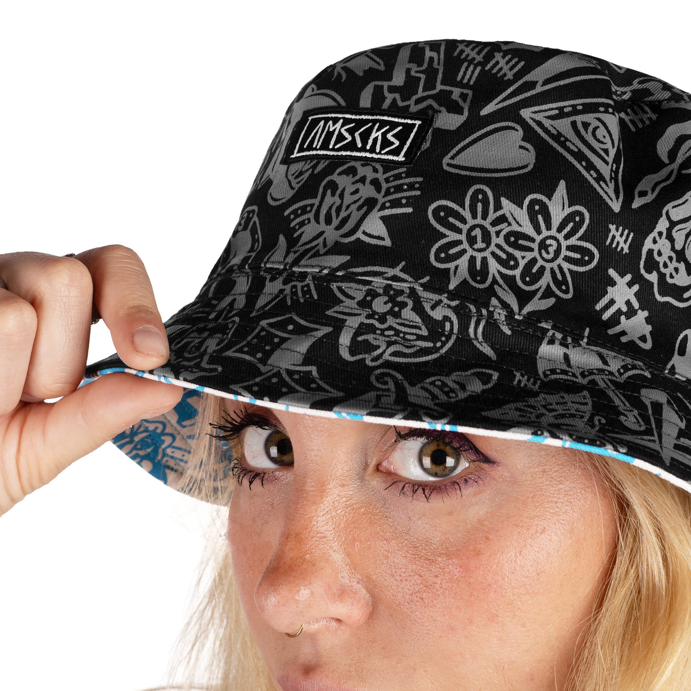 Freaked - リバーシブルバケットハット