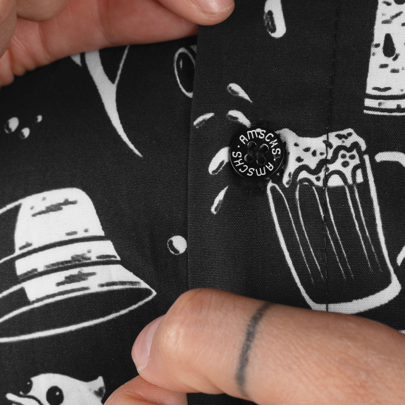 Hella Hot - シャツ