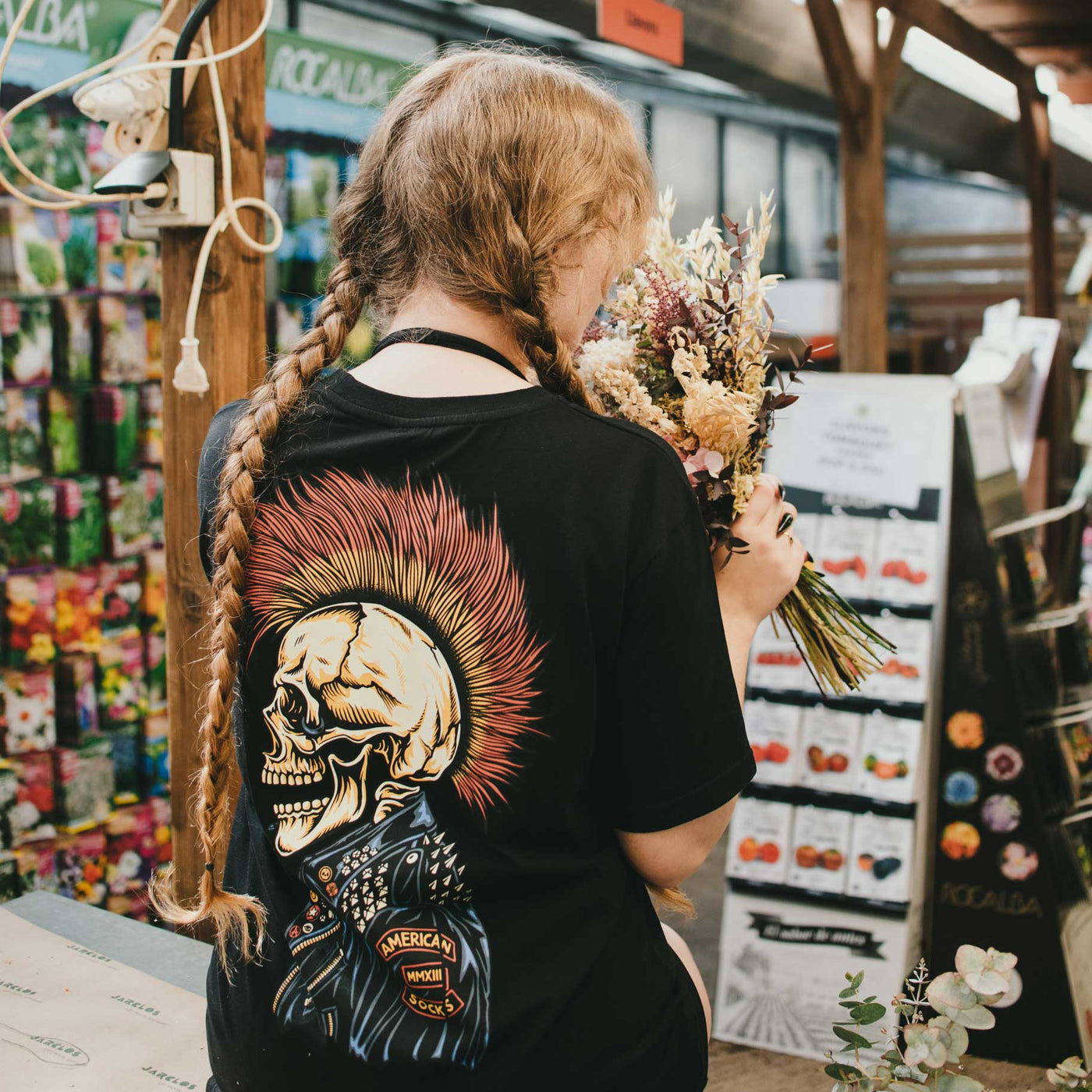 Punks not Dead - T-Shirt